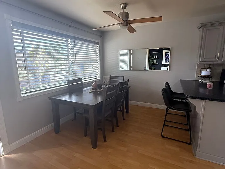 25930 Narbonne Ave #110 — Photo 7