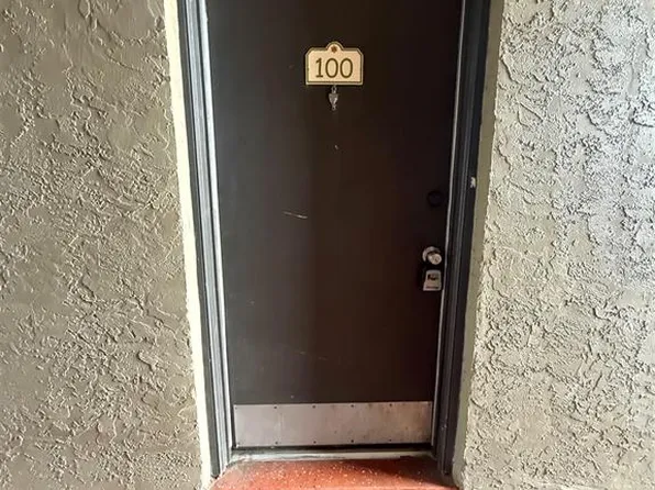 305 Wymore Rd #100, Altamonte Springs, FL 32714