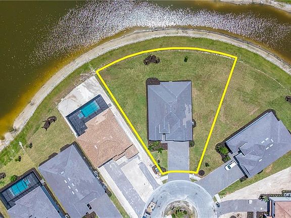 4th image of 20671 Greenwich PL