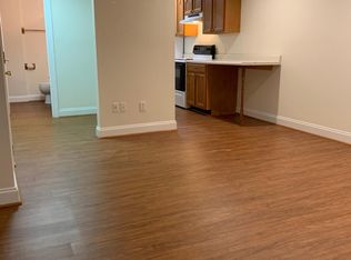 126 E Main St #1C, Mount Olive, NC 28365