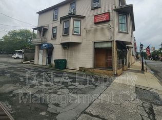 118 S Courtland St #202, East Stroudsburg, PA 18301