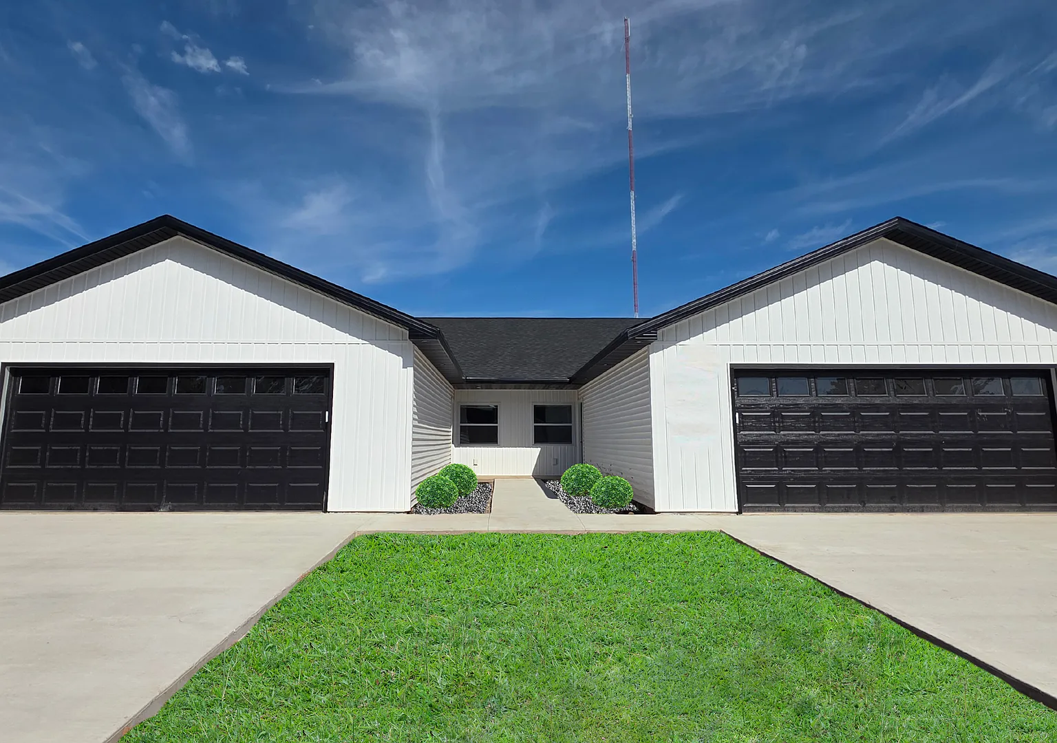 531-533 Rustic Ridge Dr — Photo 1