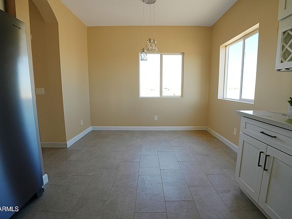 5th image of 37259 W Illini Street
