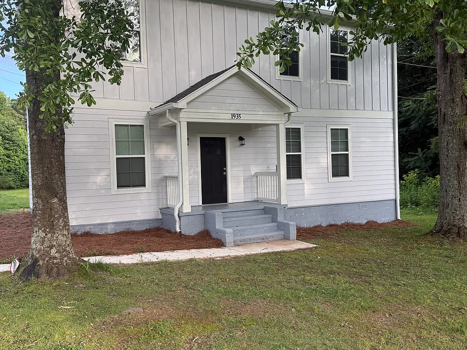 1935 Montevallo Rd