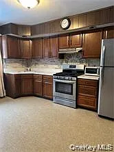 3 bed, 1.5 bath, 1856 sqft, $2,800 — Photo 3