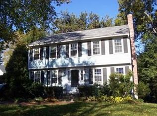 90 Simonds Rd, Lexington, MA 02420