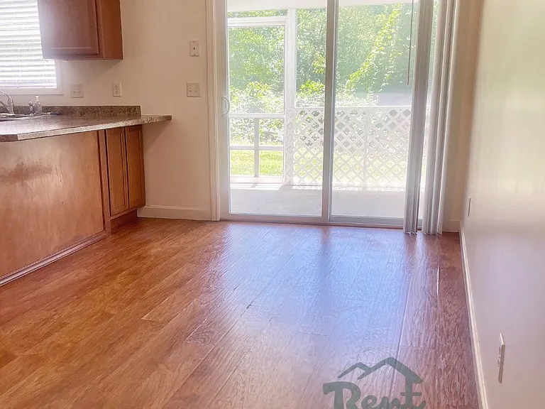 25 Meredith Dr #25 — Photo 13