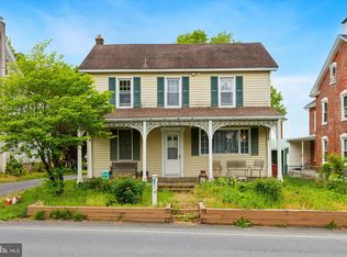 1806 Hoffmansville Rd, Sassamansville, PA 19472