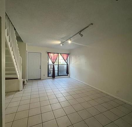 5th image of 9770 Shadow Wood Blvd