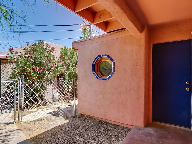 3913 E Montecito St — Photo 29
