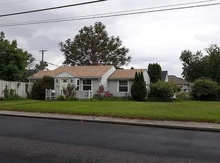 340 3rd Ave NW, Ephrata, WA 98823