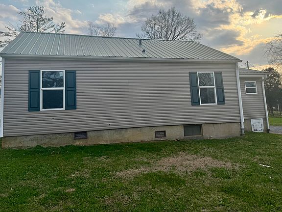 3rd image of 1310 Birchwood Rd