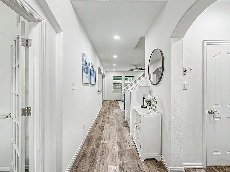 24423 Hikers Bend Dr — Photo 4