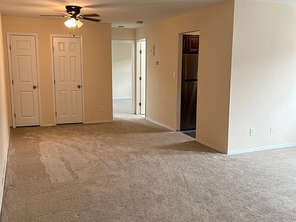 4th image of 410 N Corona Ave APT A6