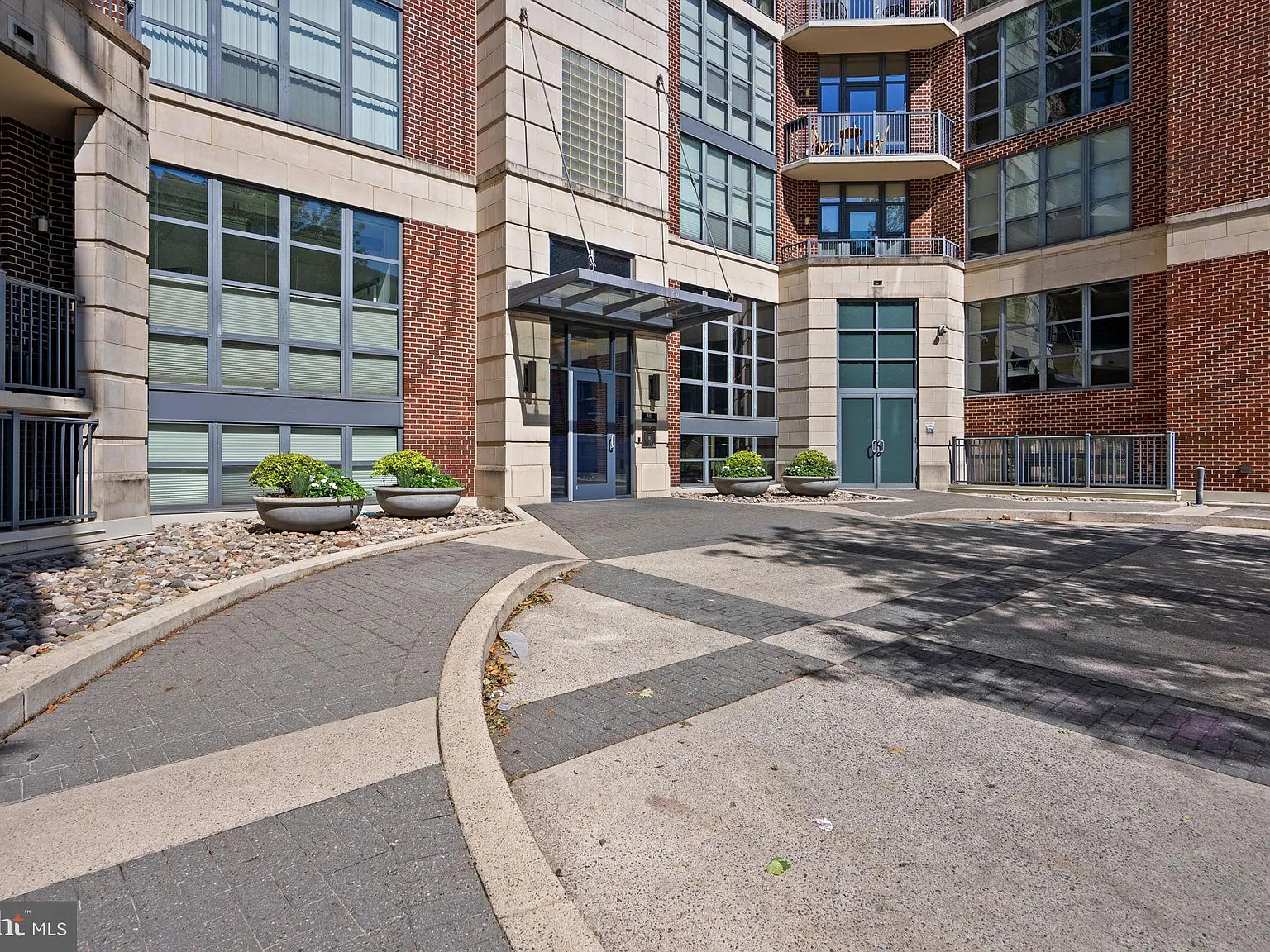 2020 Lofts Cond. Owners Assoc. — Photo 3