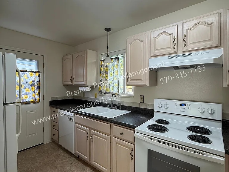 5 Moselle Ct — Photo 16