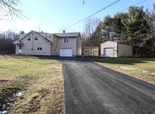 1101 Mariaville Rd, Schenectady, NY 12306