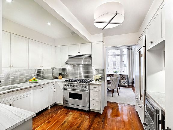 4th image of 2150 Broadway APT 8F