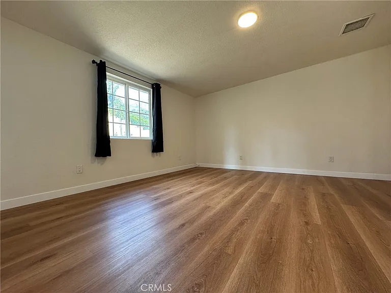 312 Silton Ave — Photo 11