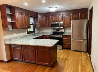 274 Wellman Ave #274, North Chelmsford, MA 01863