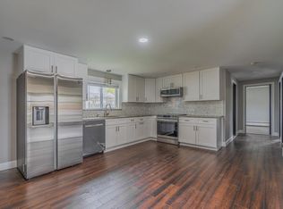 512 Killingly St, Providence, RI 02909