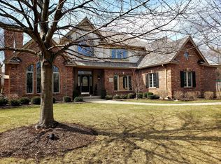 1511 Sunnyview Rd, Libertyville, IL 60048