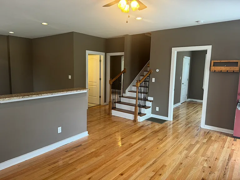 2700 Buchanan St — Photo 11