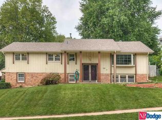 1307 S 136th St, Omaha, NE 68144