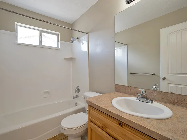 1691 N 25 E #1 — Photo 7