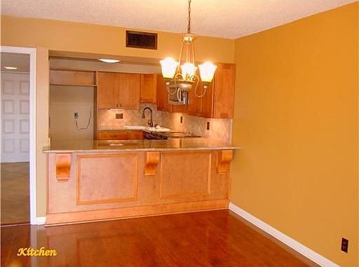 5th image of 4000 Davey St APT 404