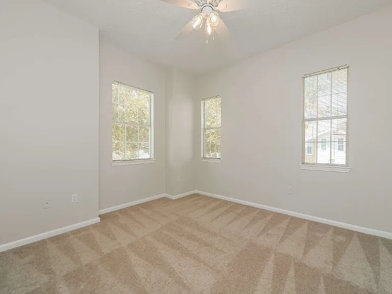 12025 Villanova Dr #107 — Photo 11
