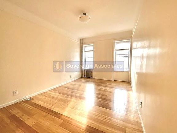 2nd image of 936 W End Ave APT E14