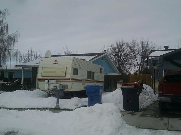 3rd image of 1122 Park Meadows Dr