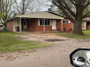 109 Highland Dr, Walnut Ridge, AR 72476