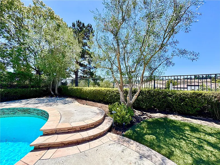 5 Golden Bear Ct — Photo 29