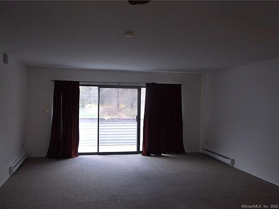 2nd image of 72 Candlewood Dr Unit 72