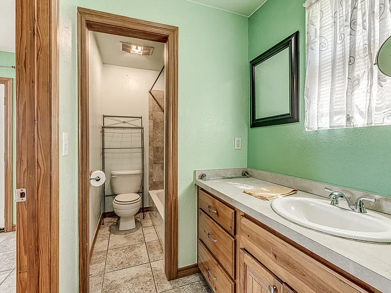 20961 Holden St — Photo 55
