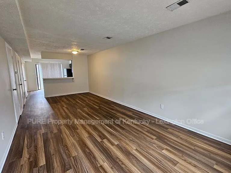 2857 Snow Rd #3 — Photo 7