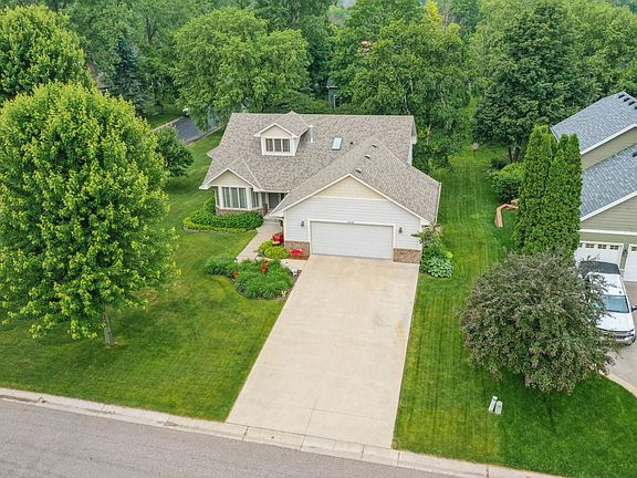 2nd image of 6438 Deerwood Ln