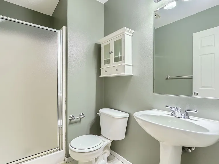 10175 NW Wilshire Ln — Photo 22