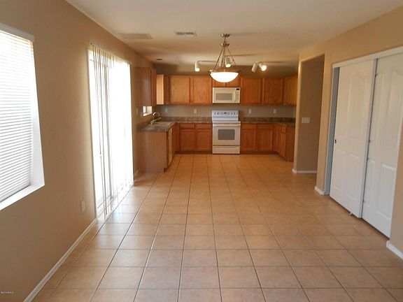 4th image of 11572 W Cheryl Dr
