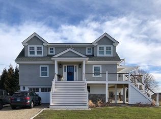 9 S Niantic Dr, Charlestown, RI 02813