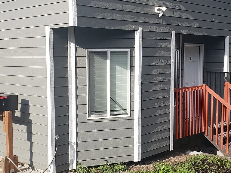 923 E Marine View Dr #A — Photo 15