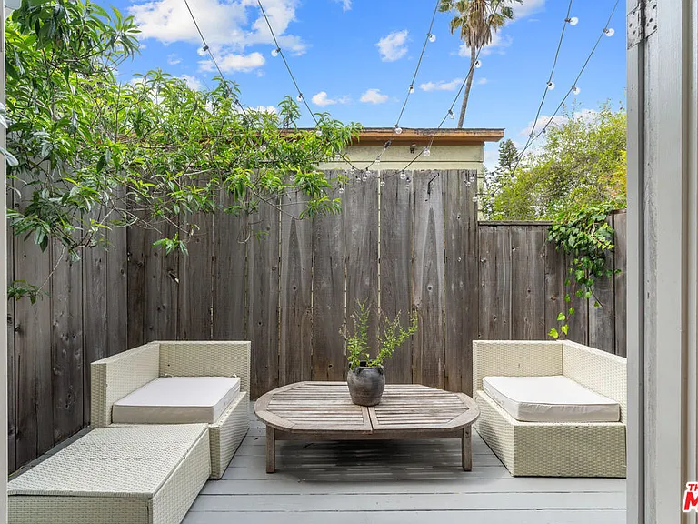 648 Palms Blvd — Photo 24