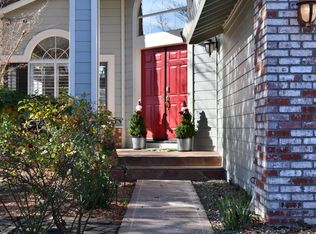 9301 Kensington Ln, Windsor, CA 95492