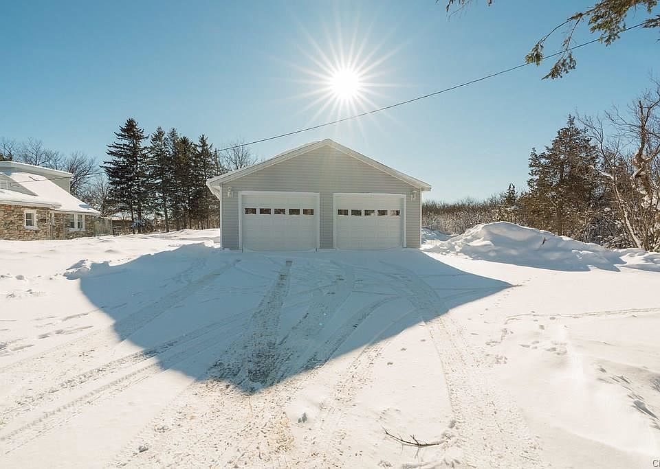 23152 Spring Valley Dr, Watertown, NY 13601 Zillow