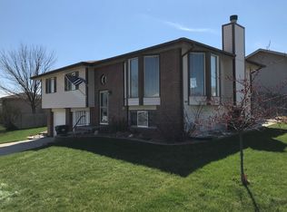 2811 NW 53rd St, Lincoln, NE 68524