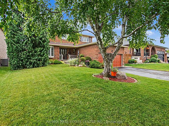 3rd image of 819 Childs Dr