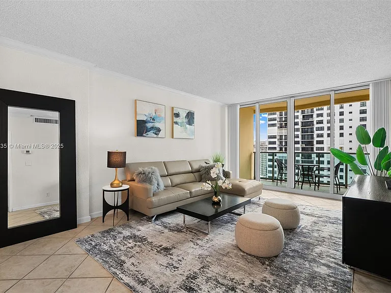 2501 S Ocean Dr #39 PENTHOUSE — Photo 8
