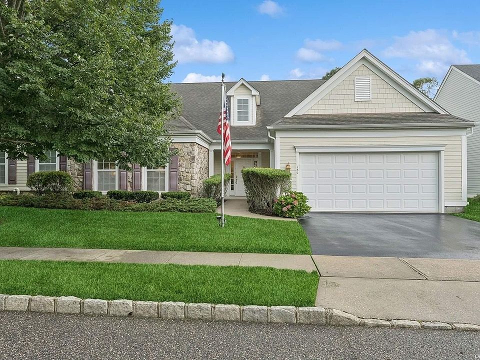 1st image of 130 Scott Dr W Unit 130